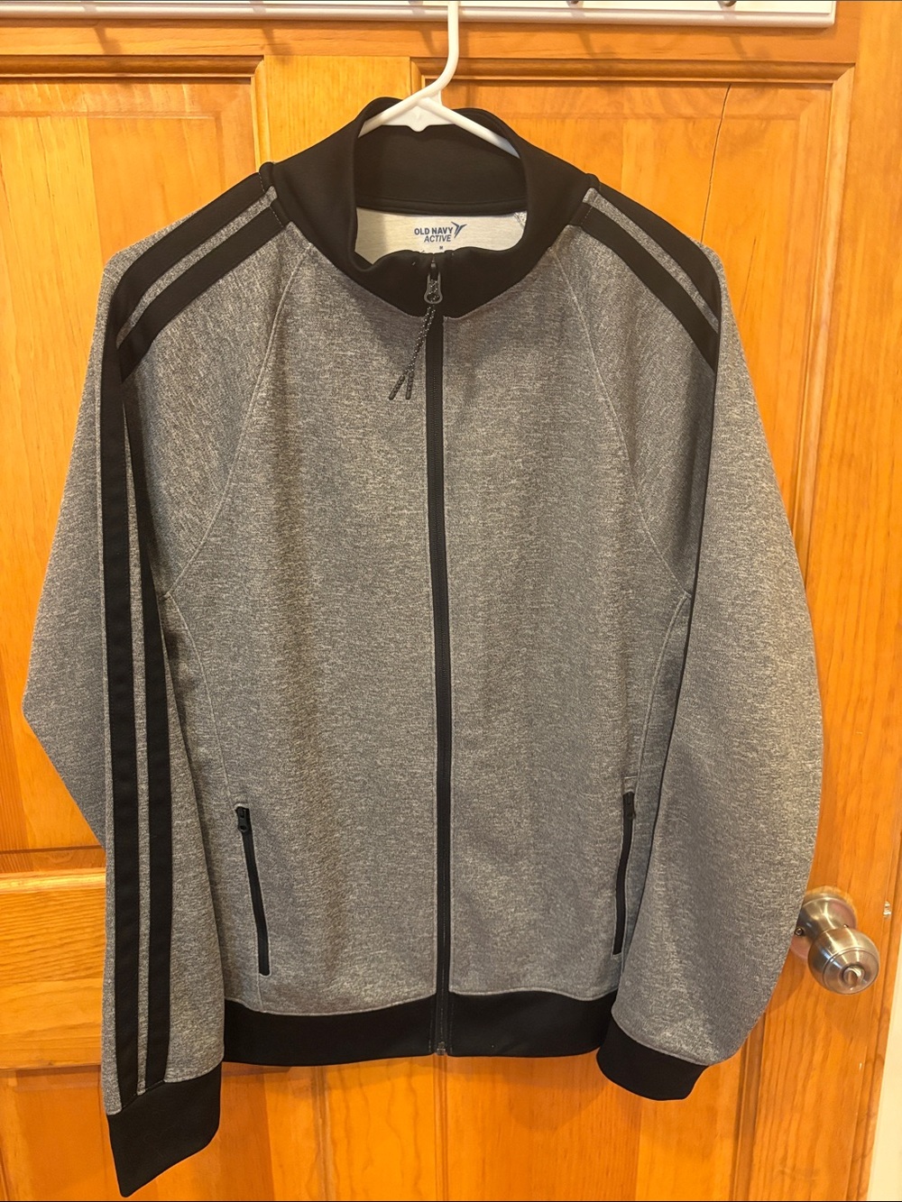 Old Navy Gray & Black Athletic Zip-Up Jacket